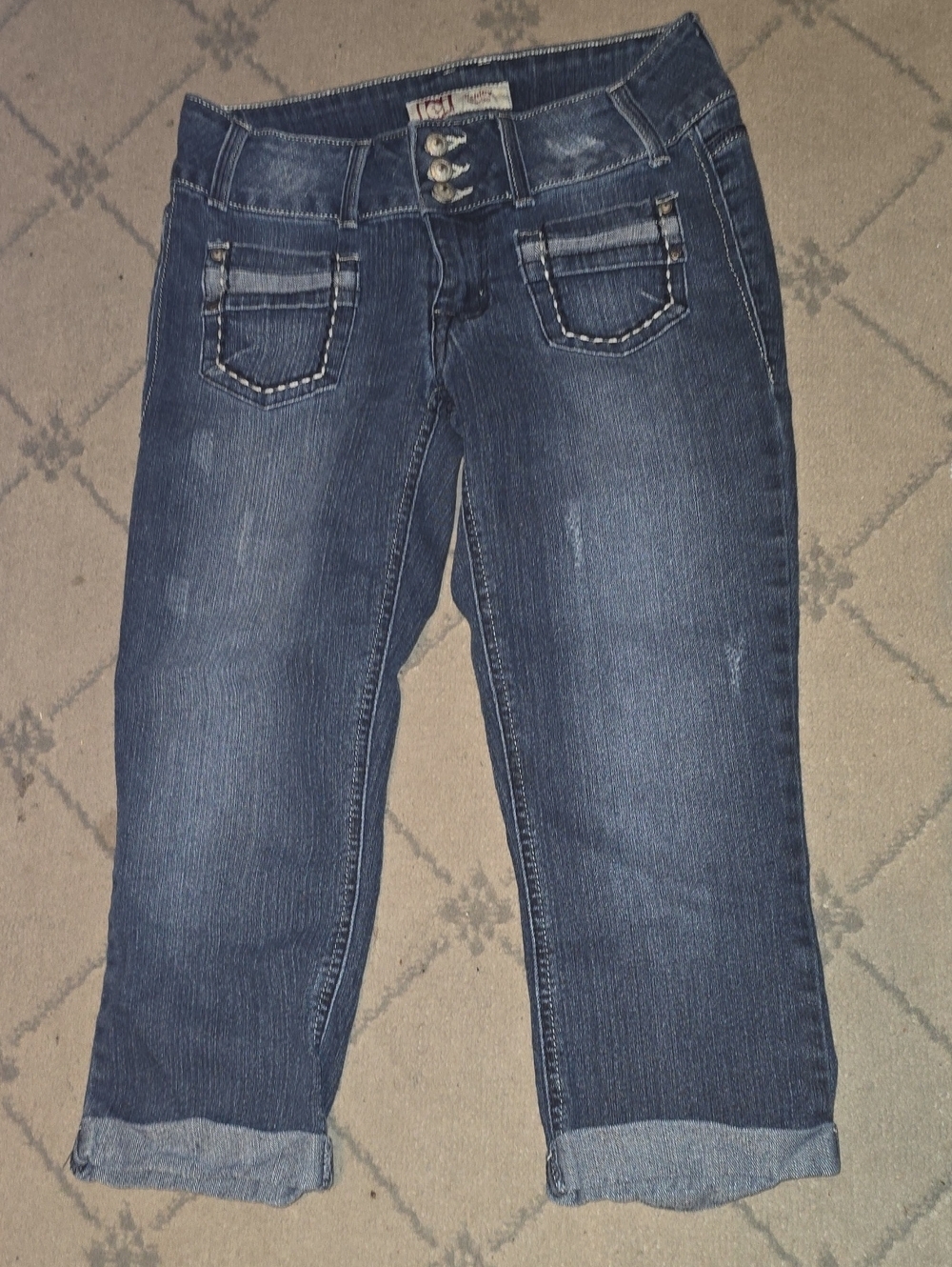 lei Juniors 7 Or Womens 6 Dark Blue Cropped Denim Jeans with Cuffed Hem